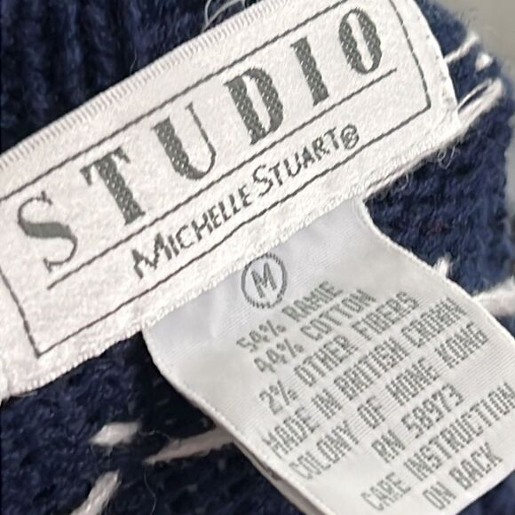 Vintage Studio ladies Christmas pullover sweater size Medium - Picture 6 of 7